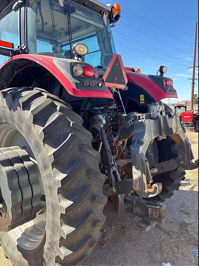 Image of Massey Ferguson 8737S equipment image 3