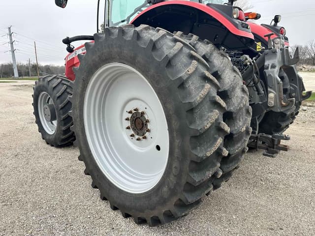 Image of Massey Ferguson 8737S equipment image 3