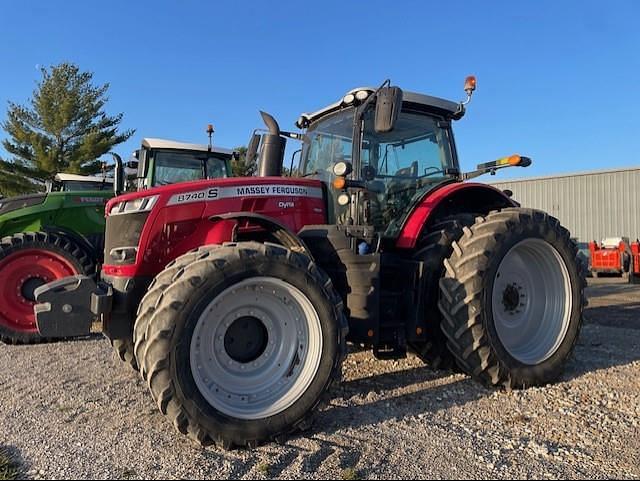 Image of Massey Ferguson 8740S Primary image