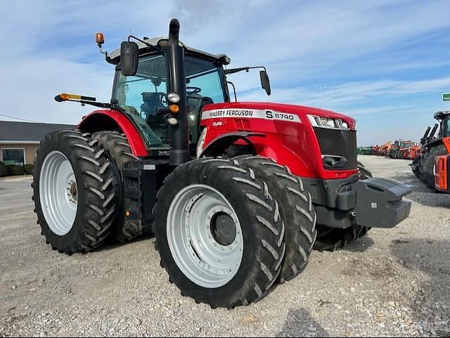 Image of Massey Ferguson 8740S equipment image 1