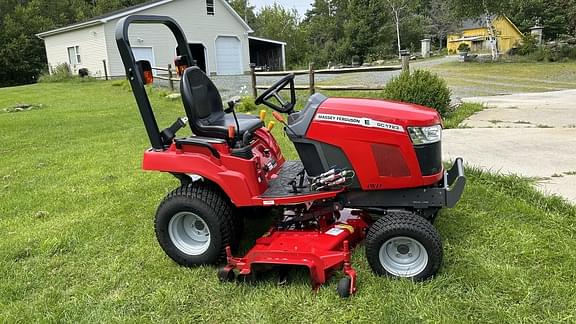 Image of Massey Ferguson GC1723E equipment image 2