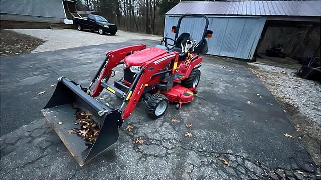 Image of Massey Ferguson GC1723E equipment image 3