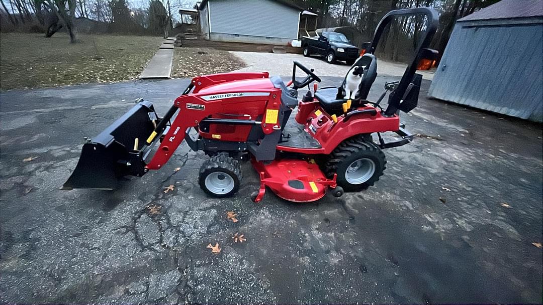 Image of Massey Ferguson GC1723E Primary image