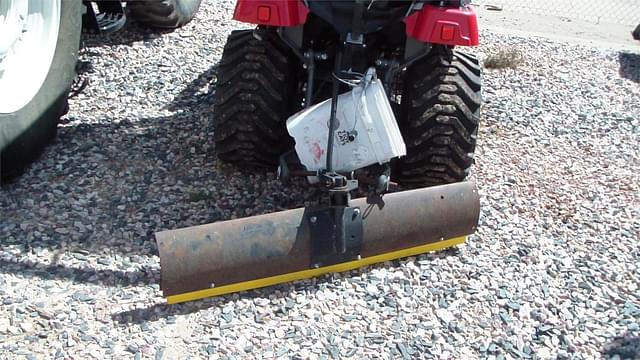 Image of Massey Ferguson GC1723E equipment image 3