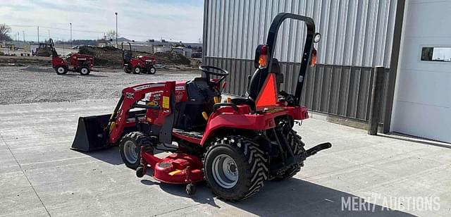 Image of Massey Ferguson GC1723E equipment image 2