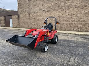 Main image Massey Ferguson GC1725M 3