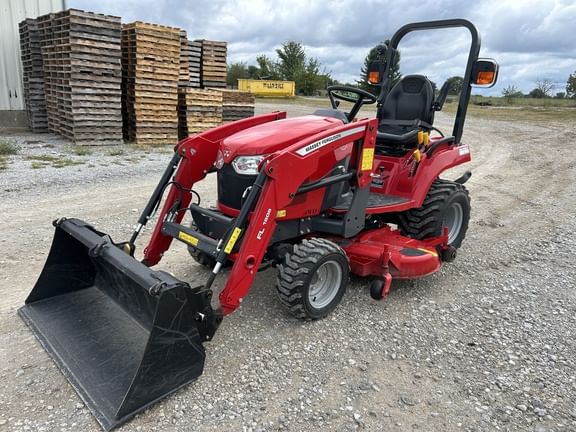 Main image Massey Ferguson GC1725M