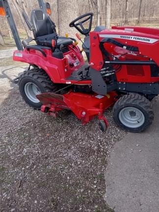 Image of Massey Ferguson GC1725M equipment image 4