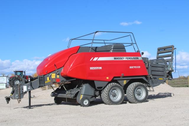 Image of Massey Ferguson 2270XD equipment image 3