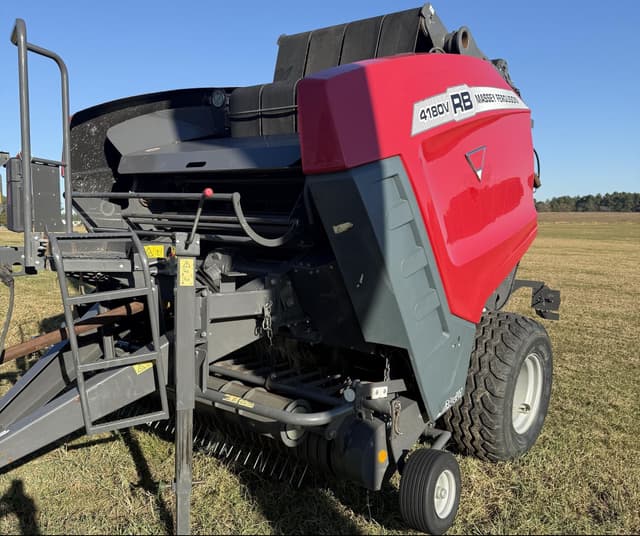 Image of Massey Ferguson RB4180V equipment image 1