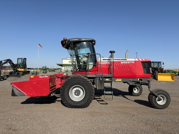 Image of Massey Ferguson WR9970 equipment image 1