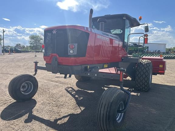 Image of Massey Ferguson WR9970 equipment image 4
