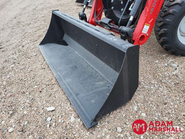 Image of McCormick Intl X1.37HC equipment image 4