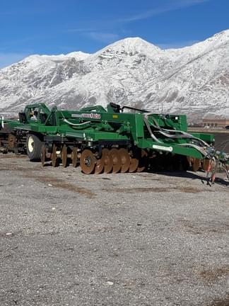 Main image McFarlane Quadra-Till