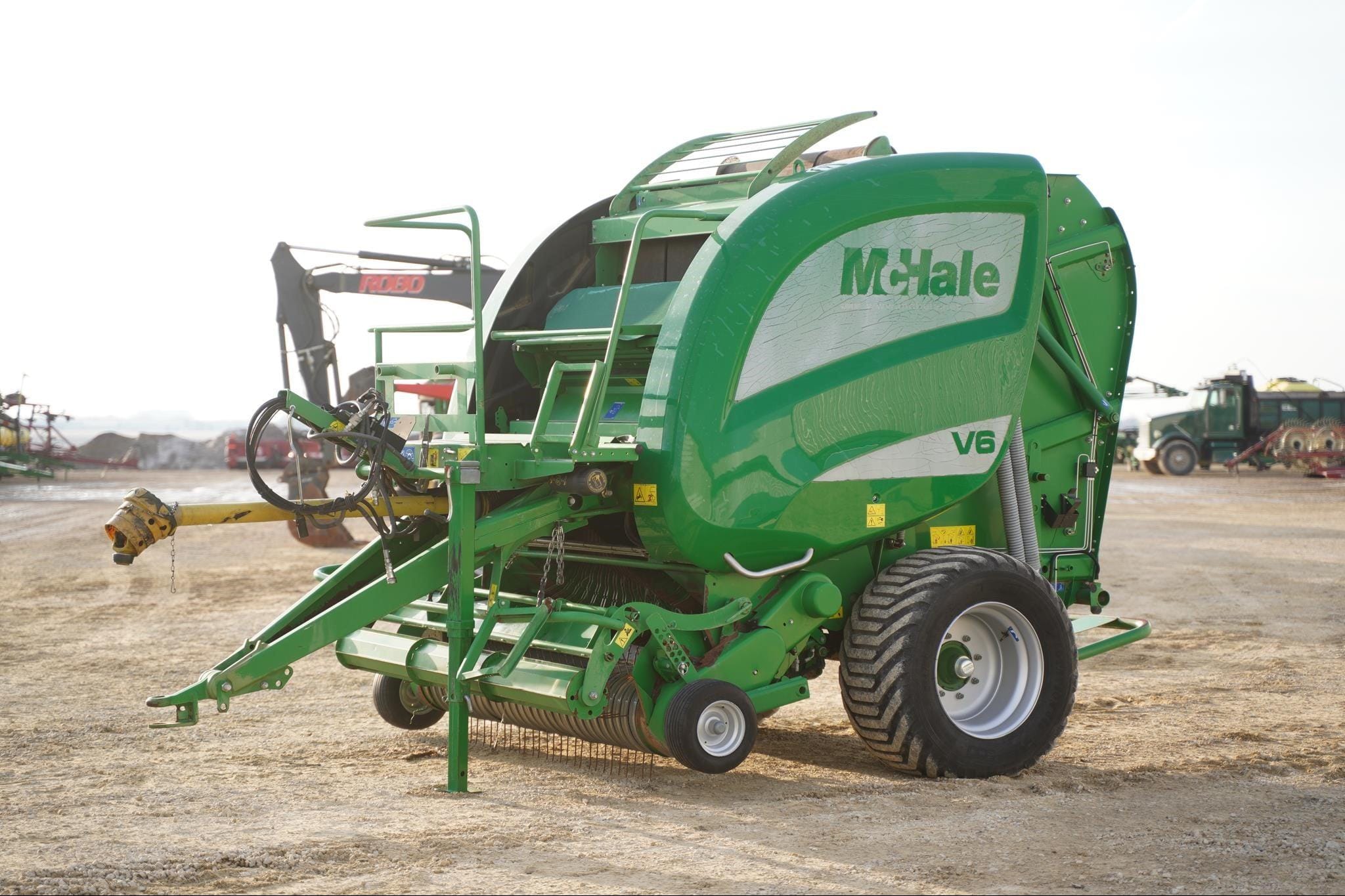 2020 McHale V6 750 Equipment Image0
