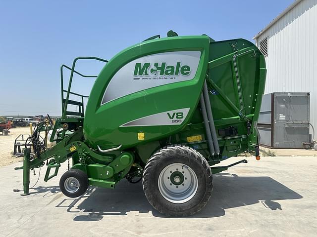 Image of McHale V8 950 equipment image 4