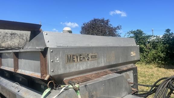 Image of Meyer's M3280D3 equipment image 2