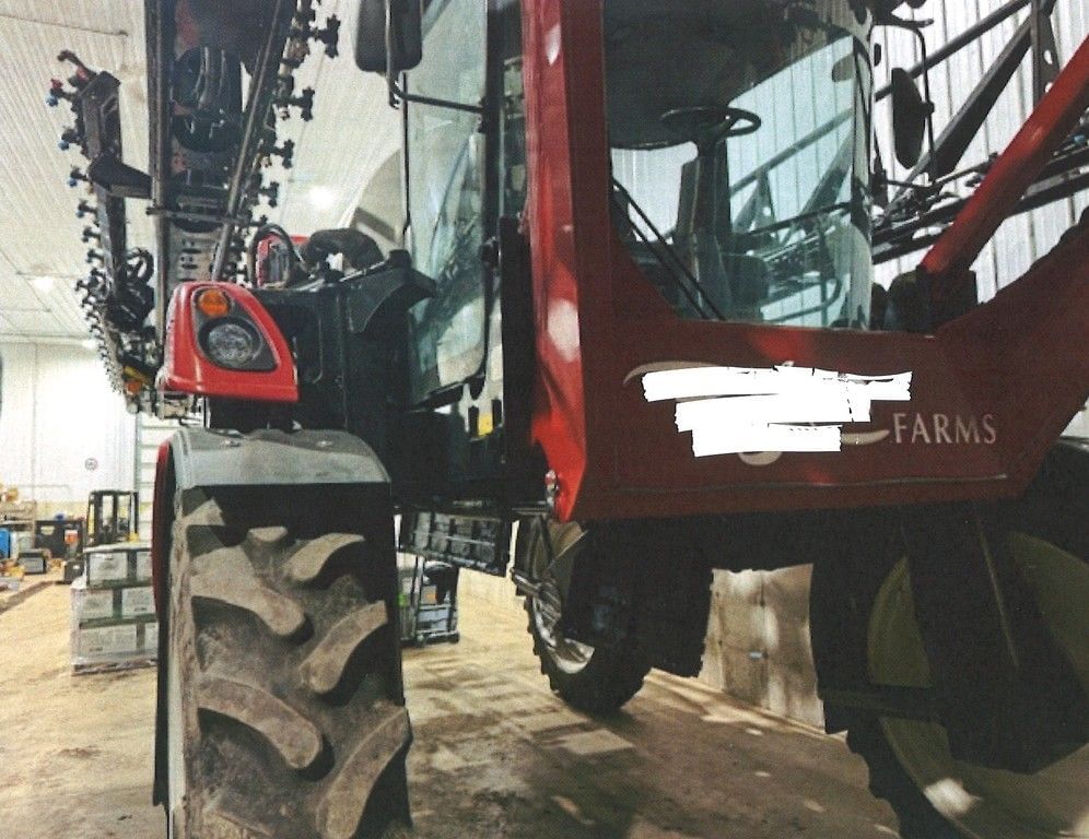 2020 Miller Nitro 7310 Equipment Image0