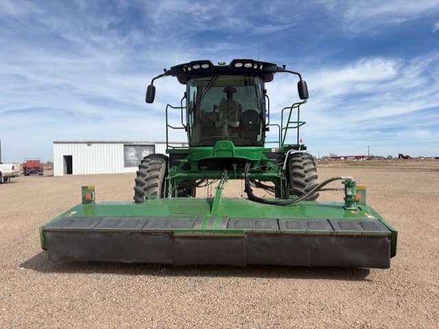 Image of John Deere W235 Image 1