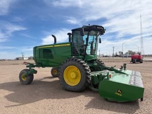 2020 John Deere W235 Image