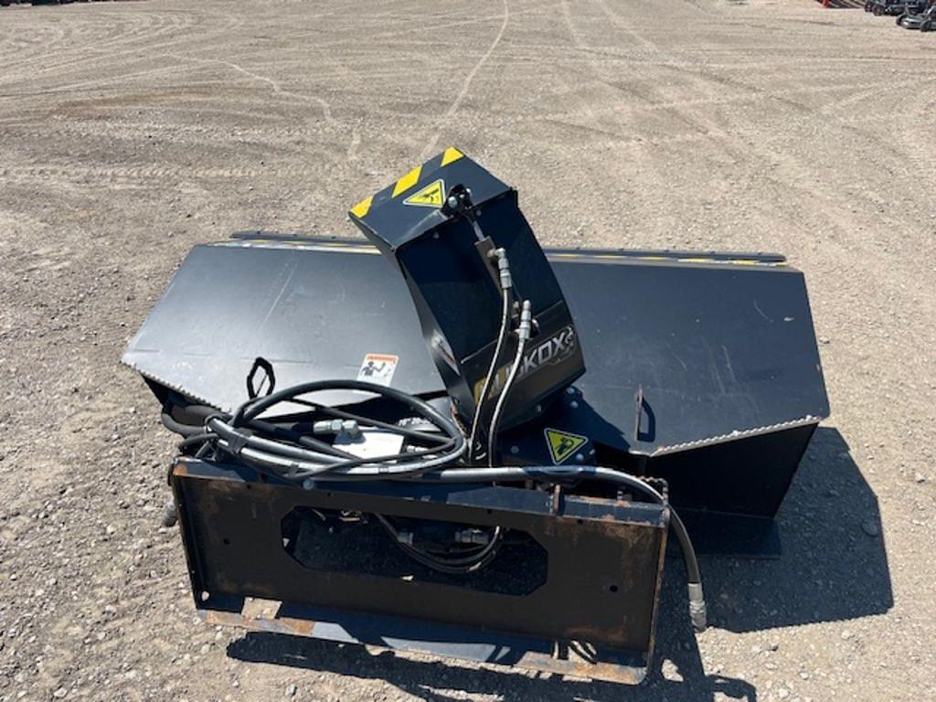 Image of Muskox Snow Blower Image 1