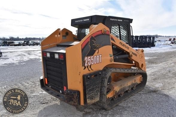 Image of Mustang 2550RT equipment image 4