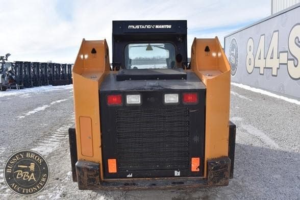 Image of Mustang 2550RT equipment image 3