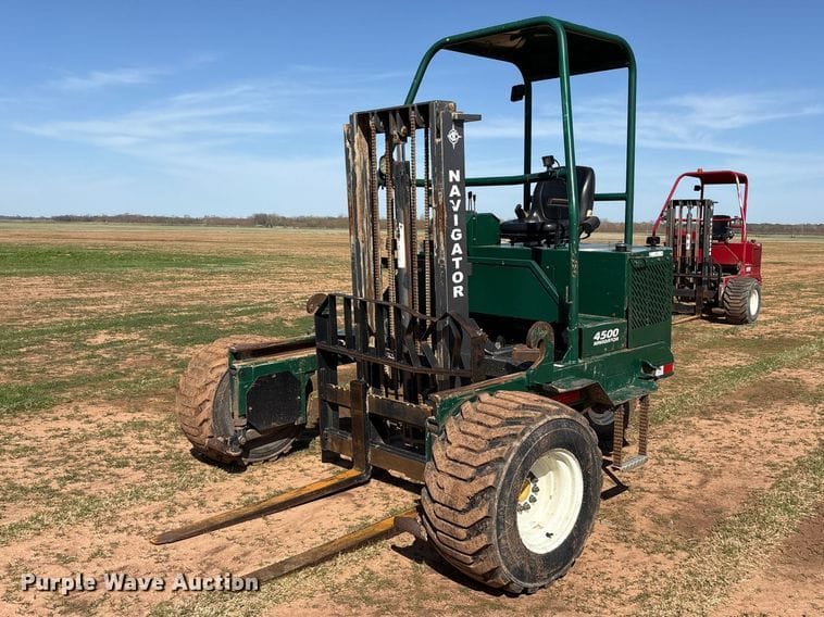 2020 Navigator RT-4500 Equipment Image0