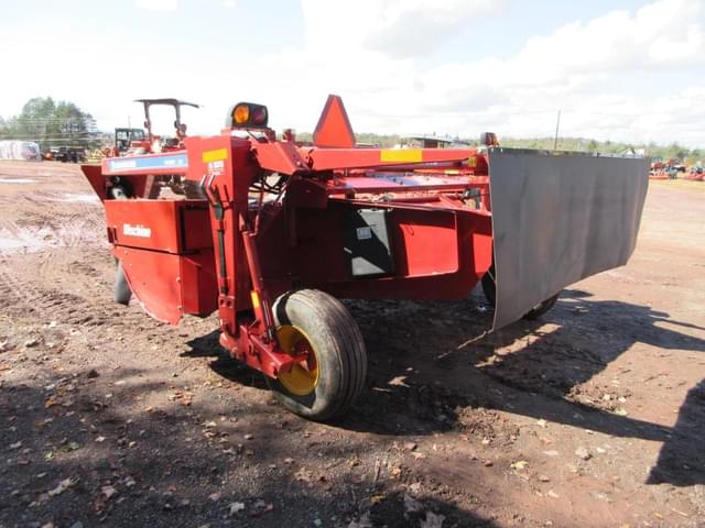 Image of New Holland 210 equipment image 1
