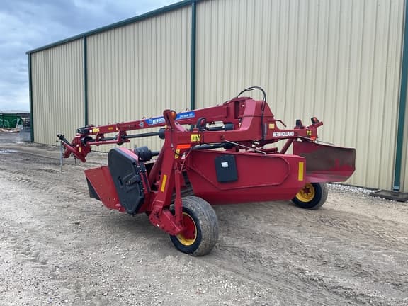 Image of New Holland 313 equipment image 4