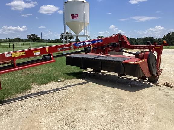 Image of New Holland 313 equipment image 2