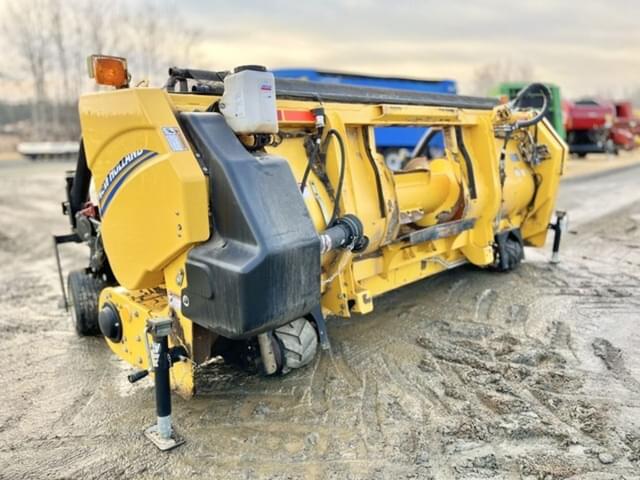 Image of New Holland 380HDY equipment image 4
