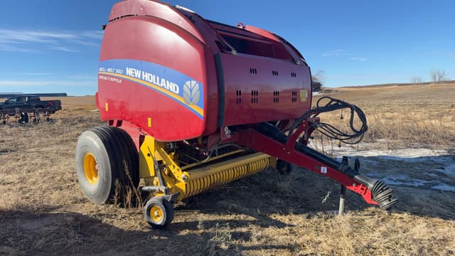 Image of New Holland RB560 equipment image 1