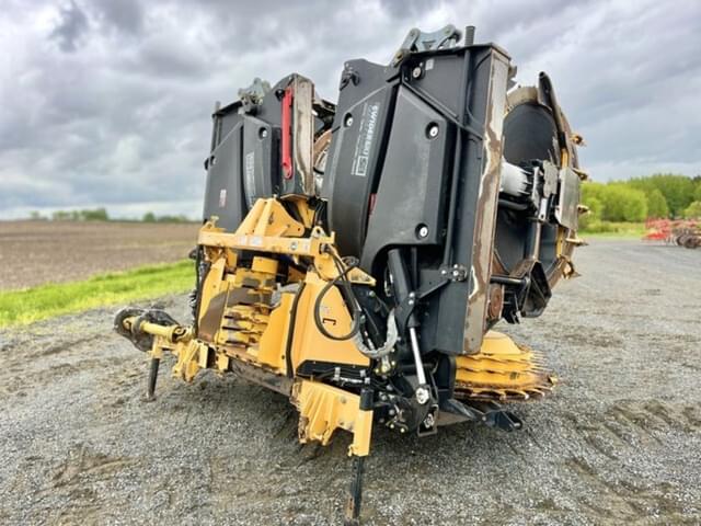 Image of New Holland 900BFI equipment image 4