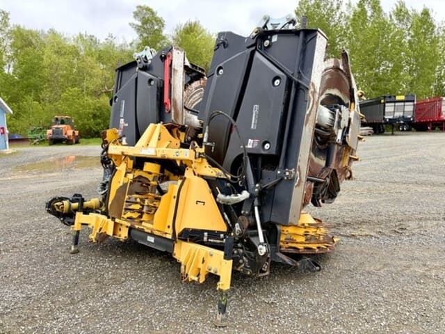 Image of New Holland 900BFI equipment image 3