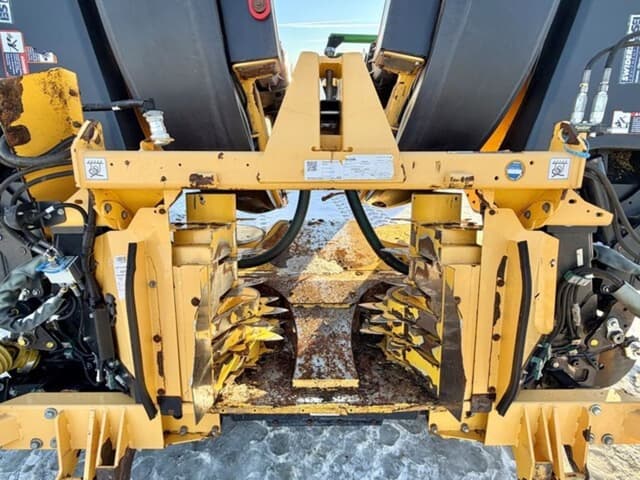 Image of New Holland 900BFI equipment image 4