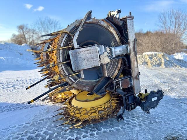 Image of New Holland 900BFI equipment image 2