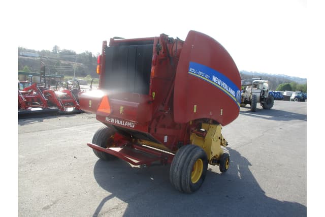 Image of New Holland RB450 equipment image 4