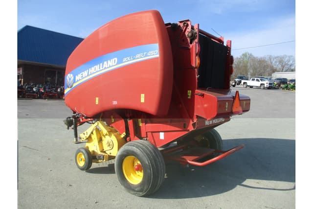 Image of New Holland RB450 equipment image 2