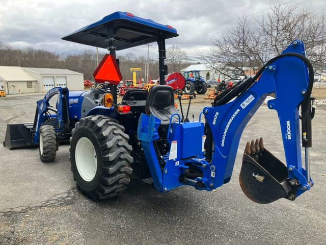 Image of New Holland Workmaster 35 equipment image 2