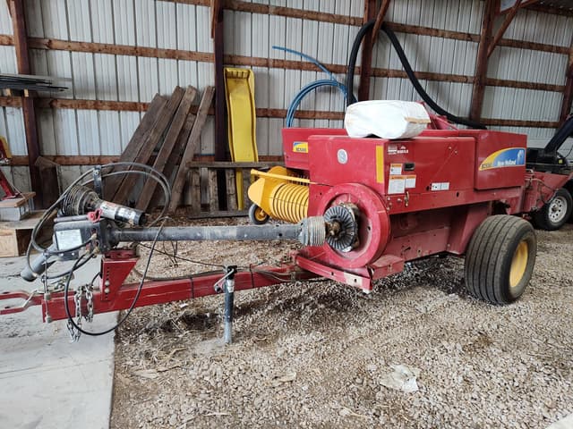Image of New Holland BC5060 equipment image 1