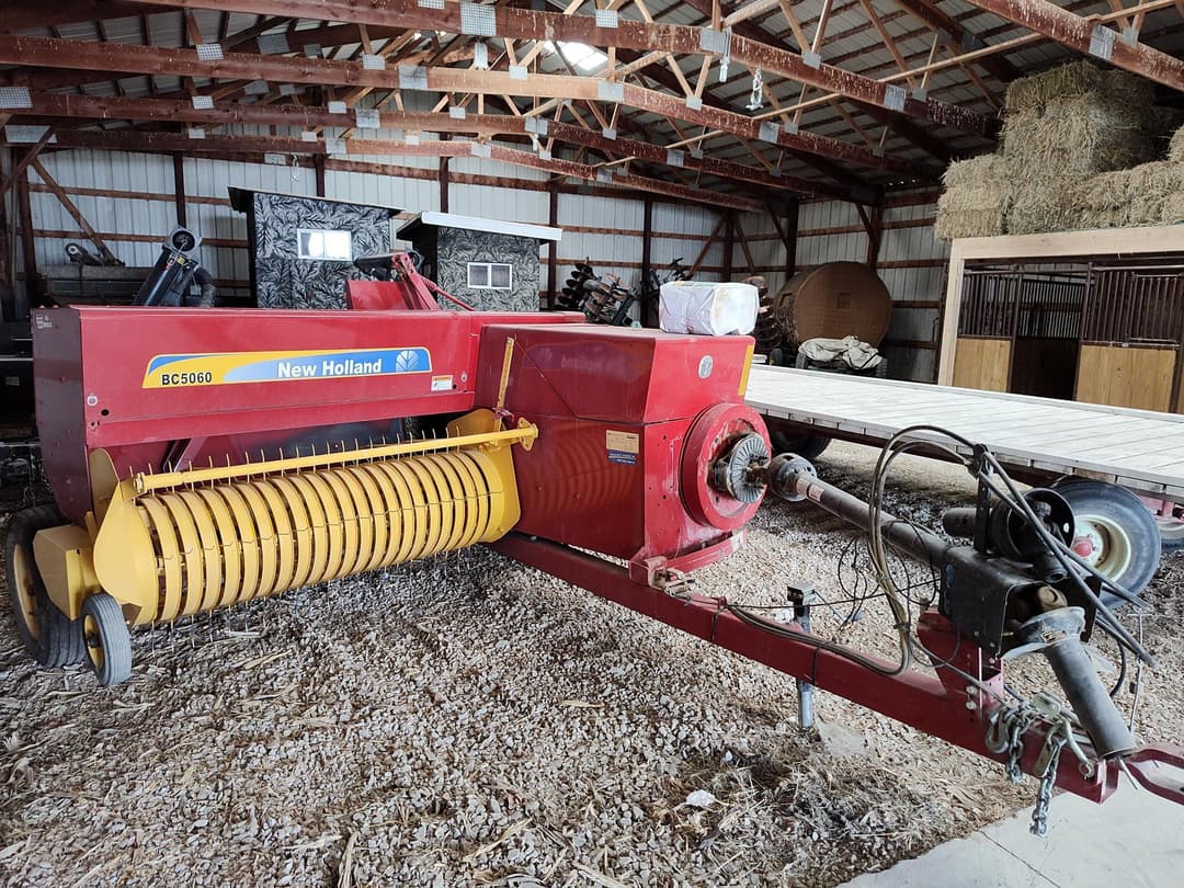 Image of New Holland BC5060 Primary image