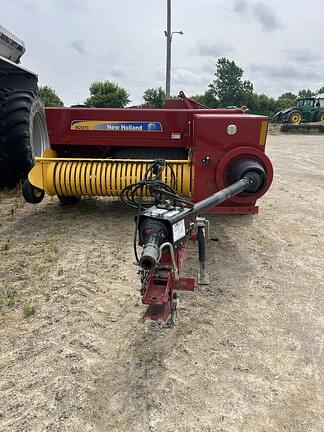 Image of New Holland BC5070 equipment image 2