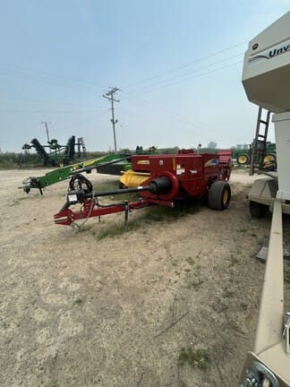 2020 New Holland BC5070 Equipment Image0