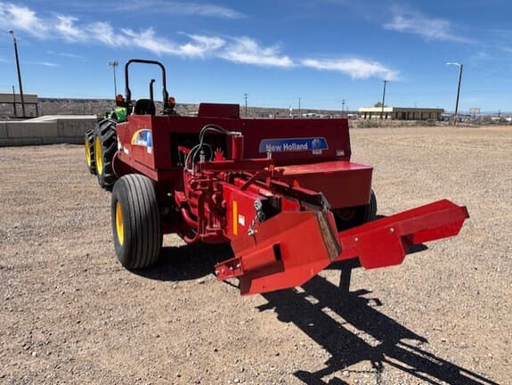 Image of New Holland BC5070 equipment image 1