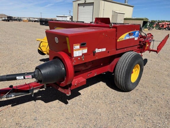 2020 New Holland BC5070 Equipment Image0