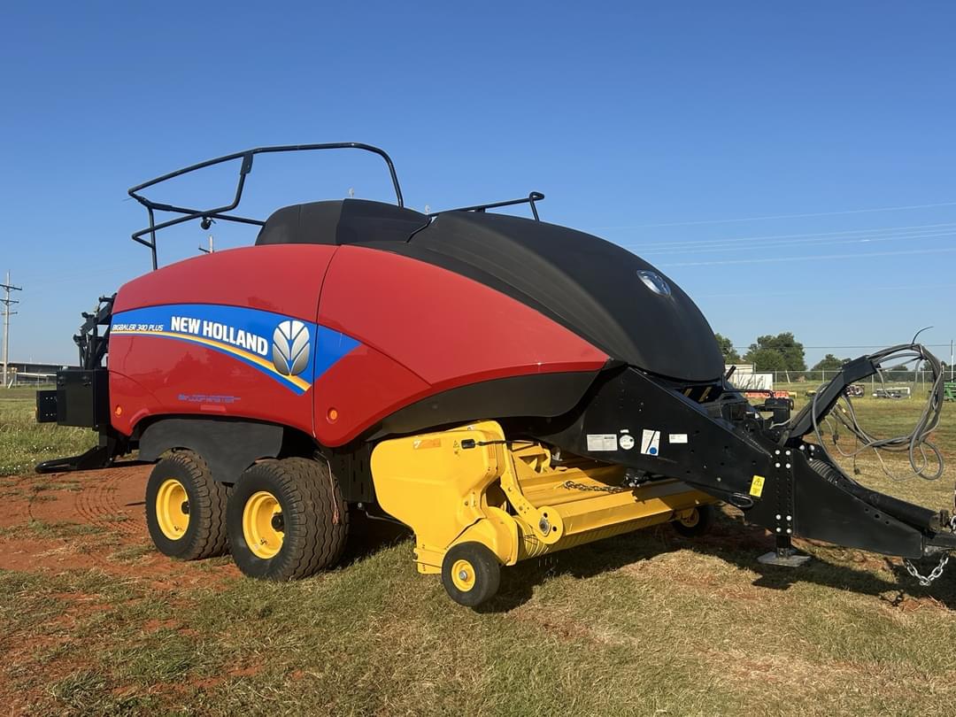 Image of New Holland Big Baler 340 Plus Primary image