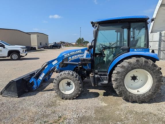 Image of New Holland Boomer 45 equipment image 4