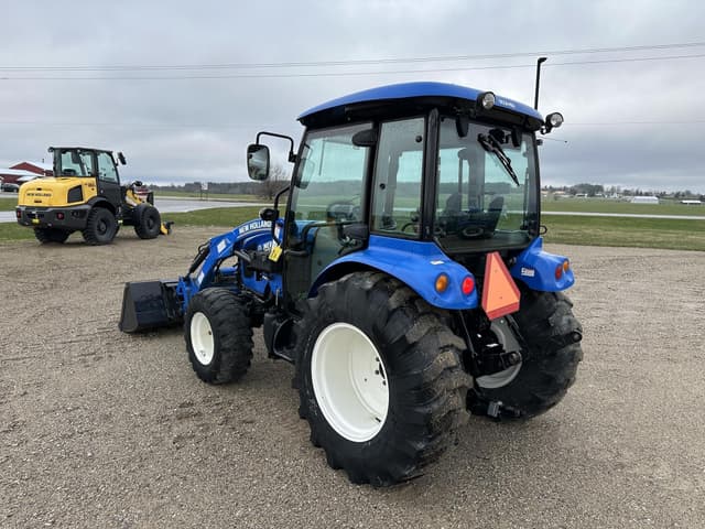 Image of New Holland Boomer 55 equipment image 2