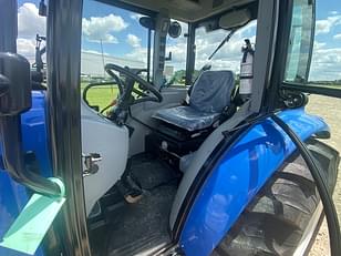 Main image New Holland Boomer 55 7